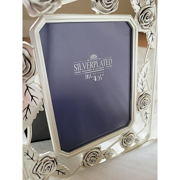 Picture Frame Silver Plated Vintage Rose Picture Frame 3 1/2 x 4 1/2" - Picture 4 of 4